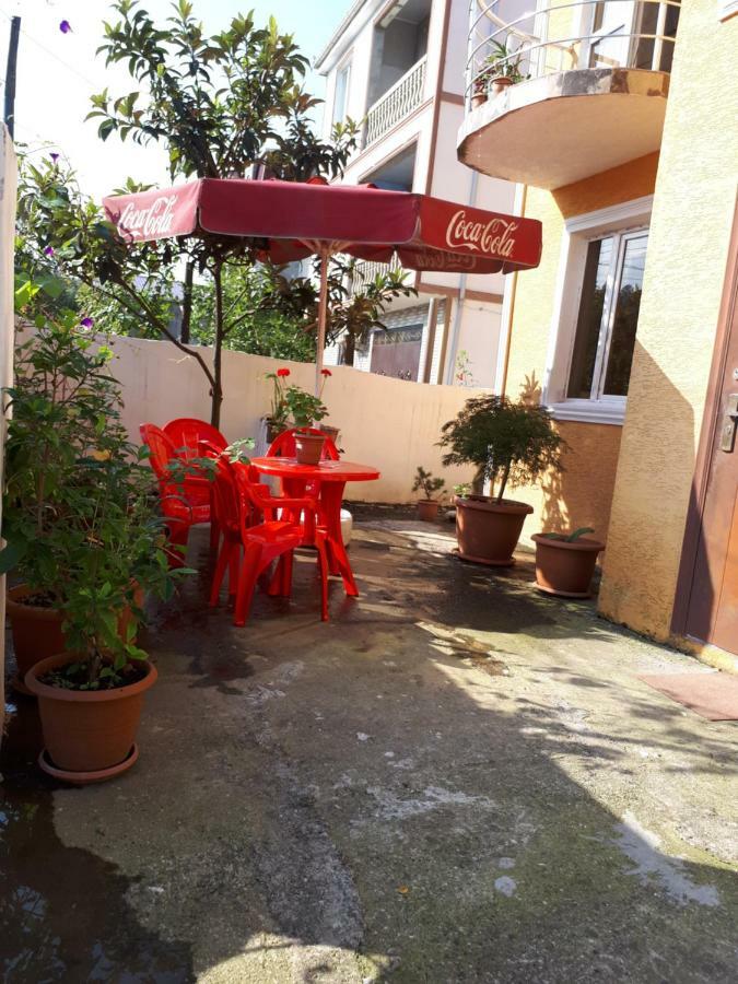 Home Batumi Exterior photo